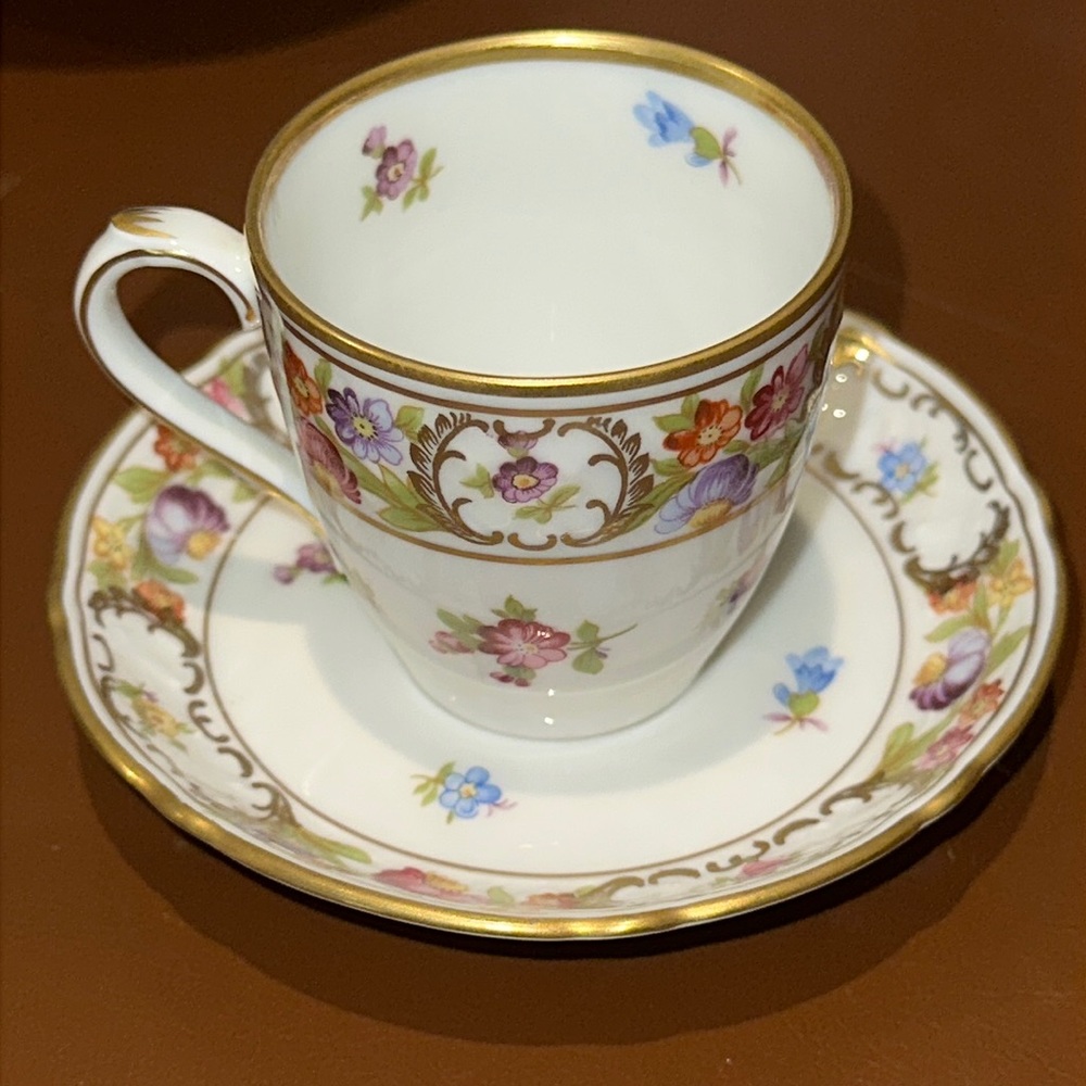 Bavaria Schumann Arzburg Germany Gld Crwn Empress Dresdner Flowers Saucer&Teacup
